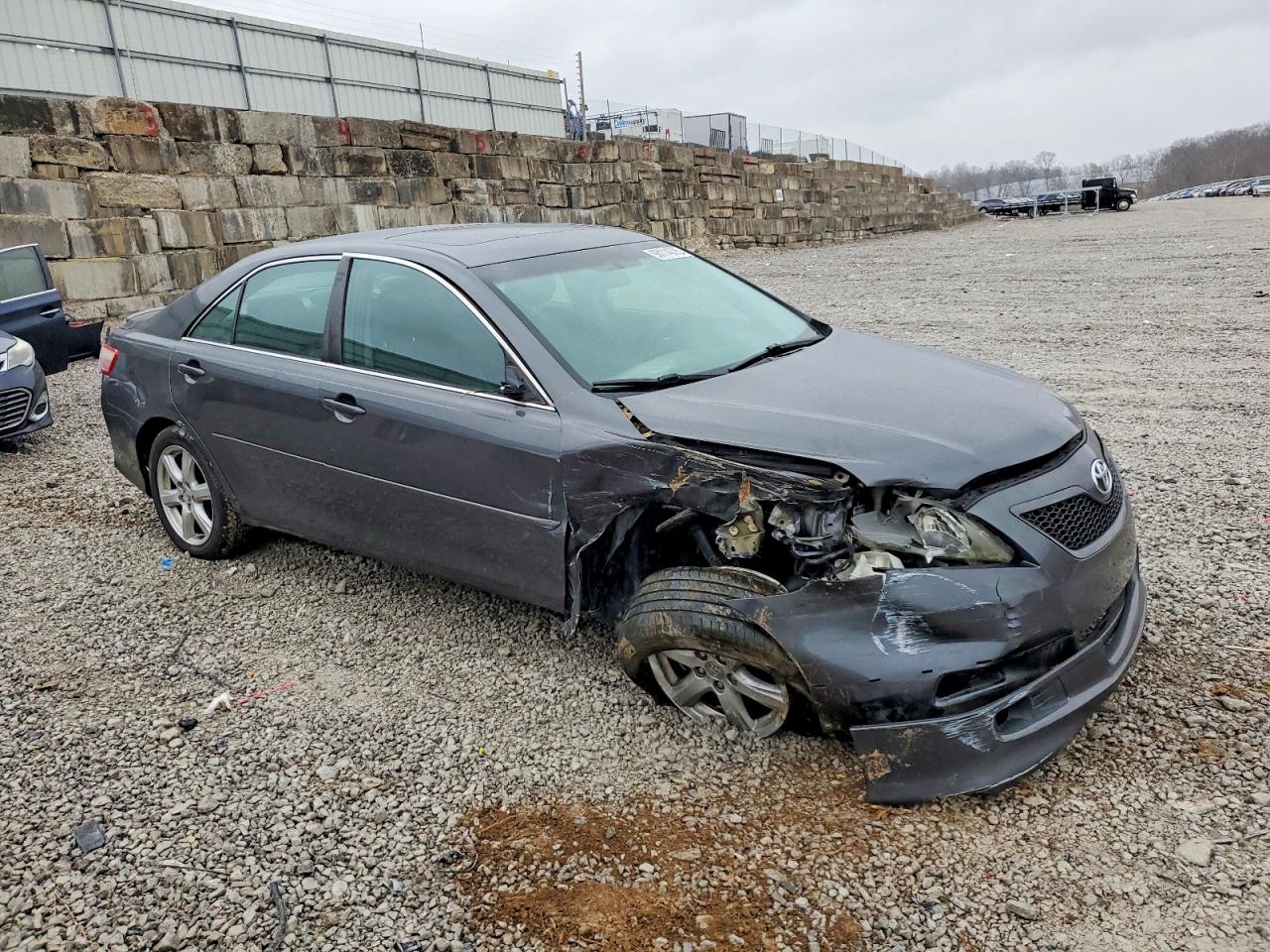 2009 TOYOTA CAMRY BASE photo 4