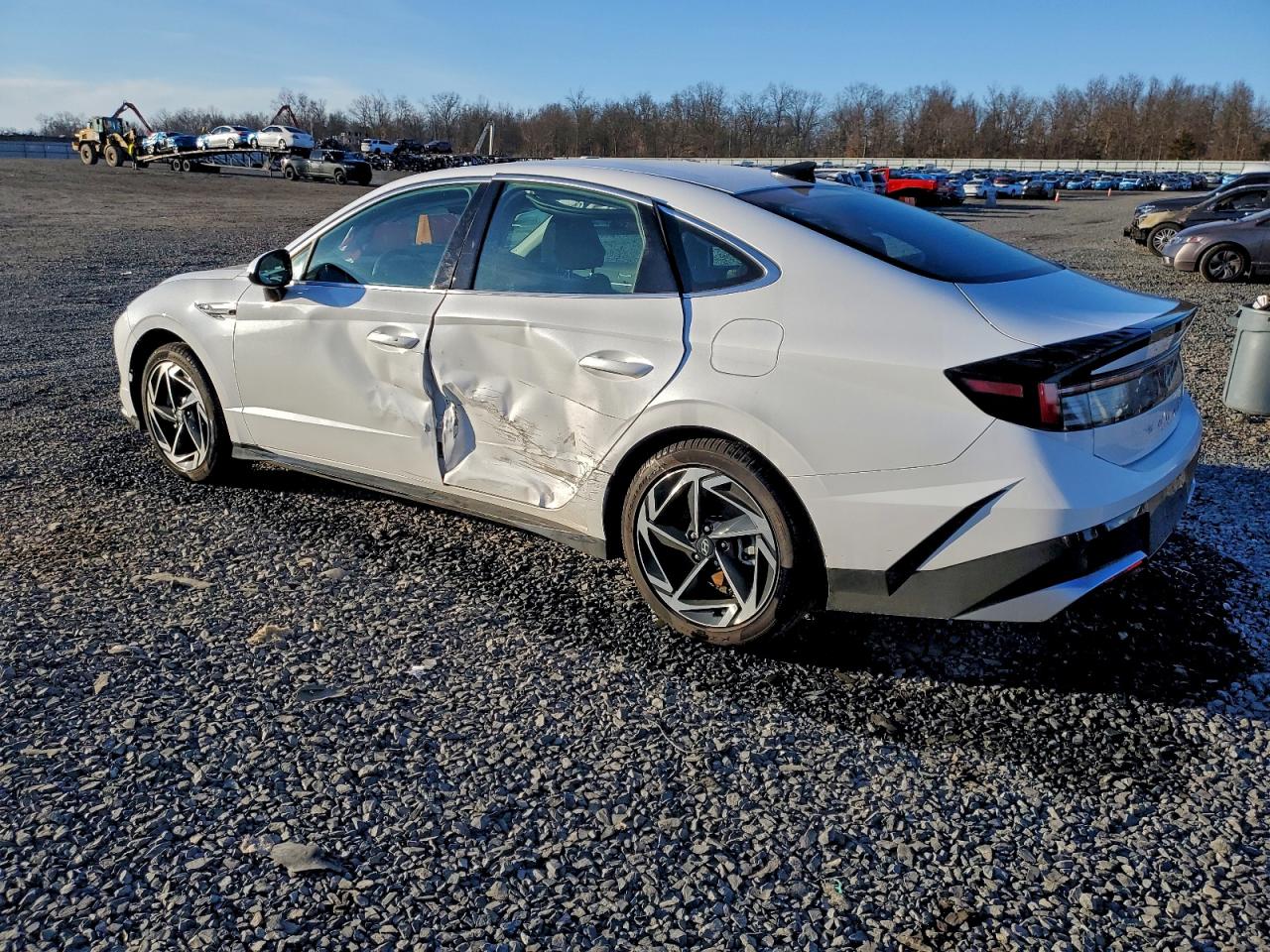 2026 HYUNDAI SONATA SEL SPORT photo 2