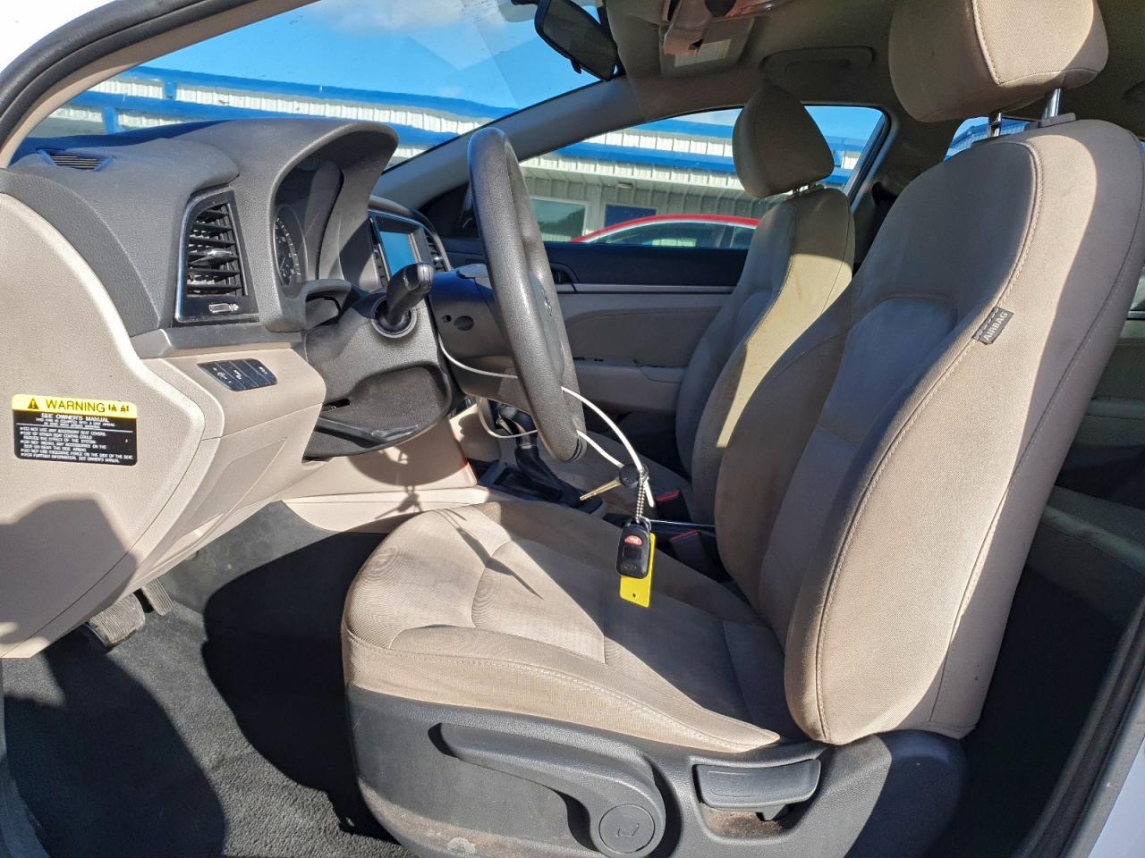 2018 HYUNDAI ELANTRA SEL photo 13