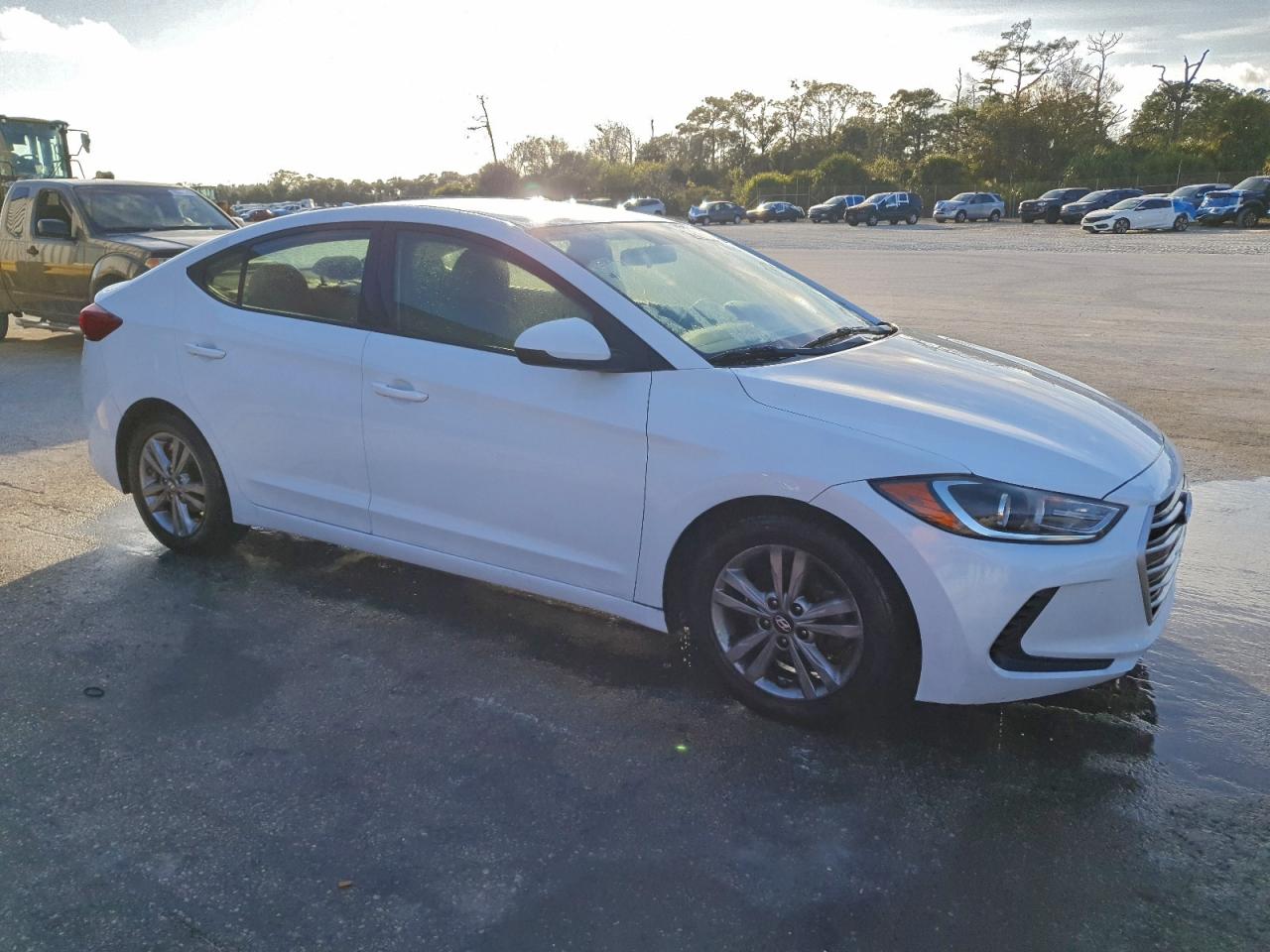 2018 HYUNDAI ELANTRA SEL photo 7