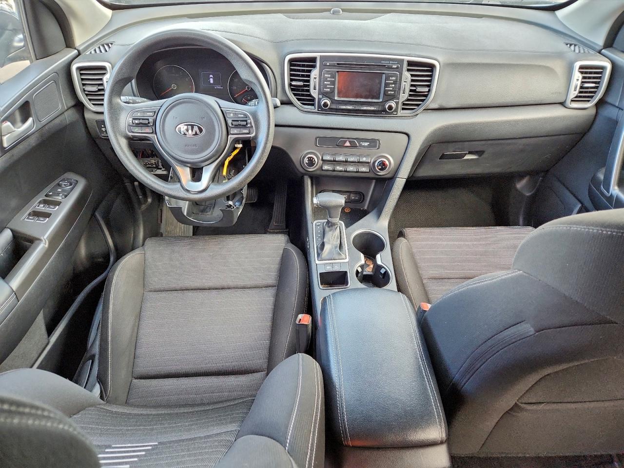 2018 KIA SPORTAGE LX photo 8