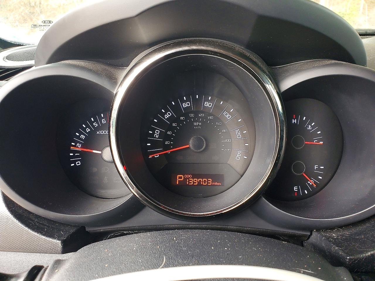 2011 KIA SOUL + photo 9
