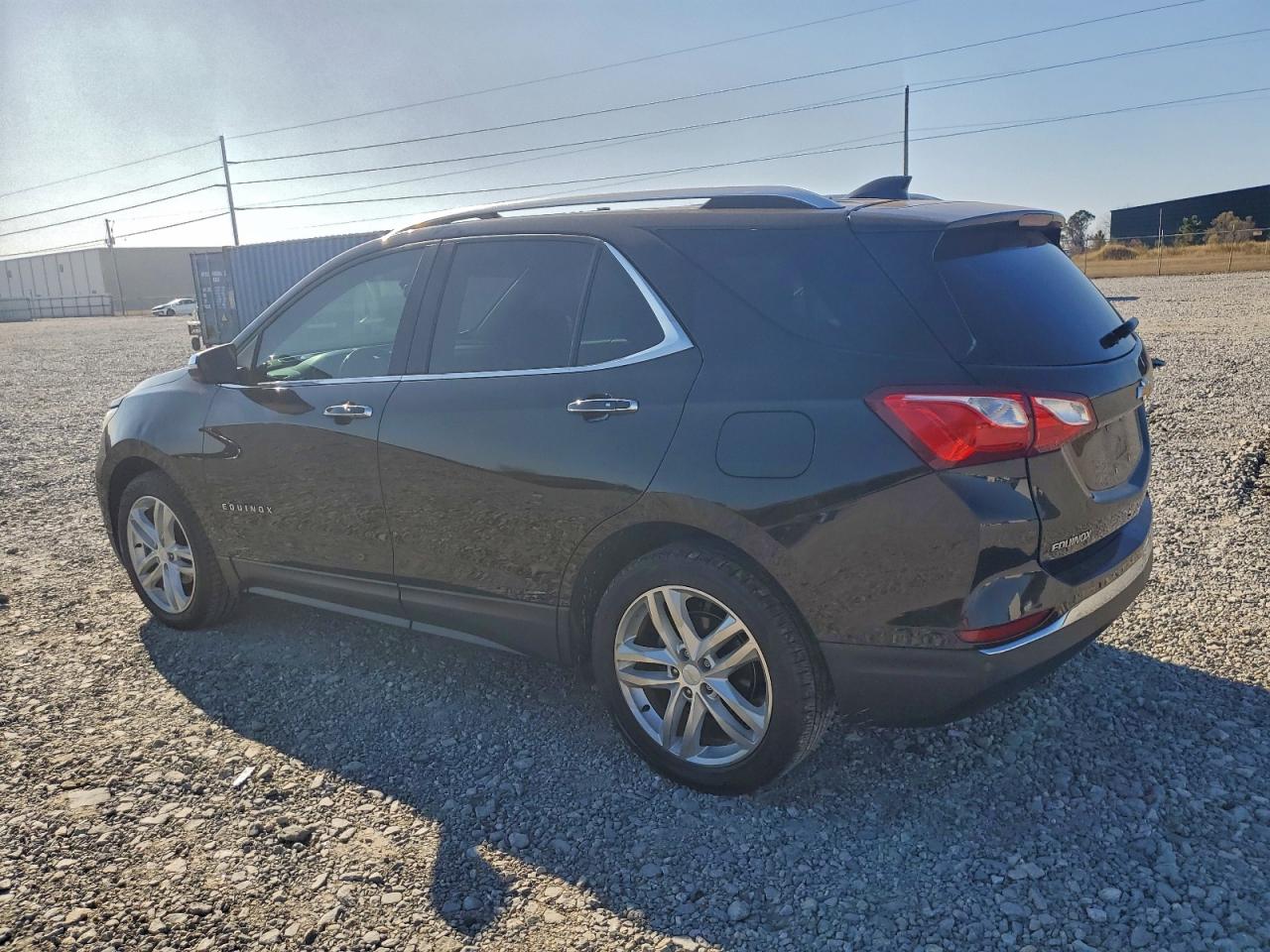 2019 CHEVROLET EQUINOX PREMIER photo 2