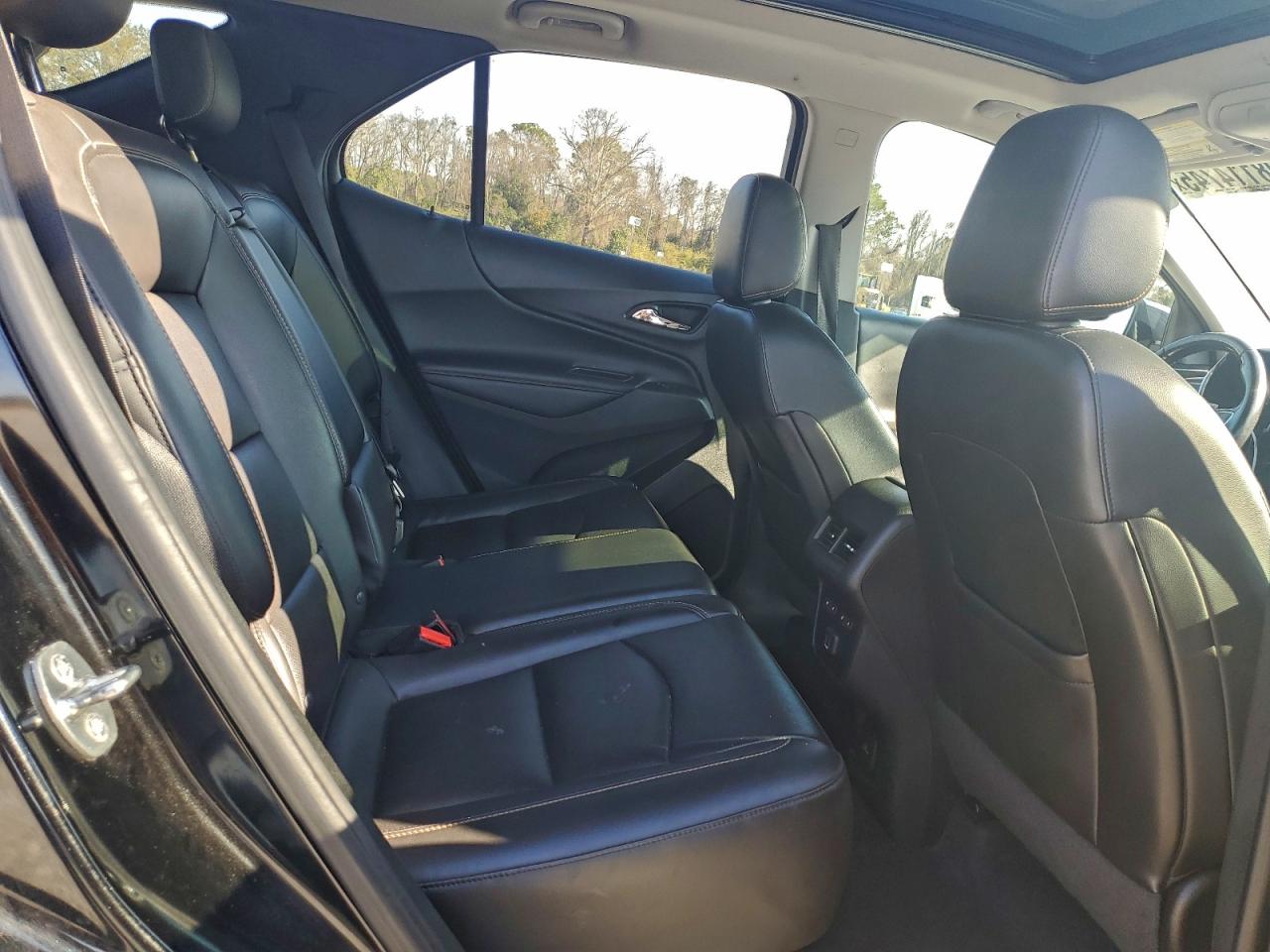 2019 CHEVROLET EQUINOX PREMIER photo 11