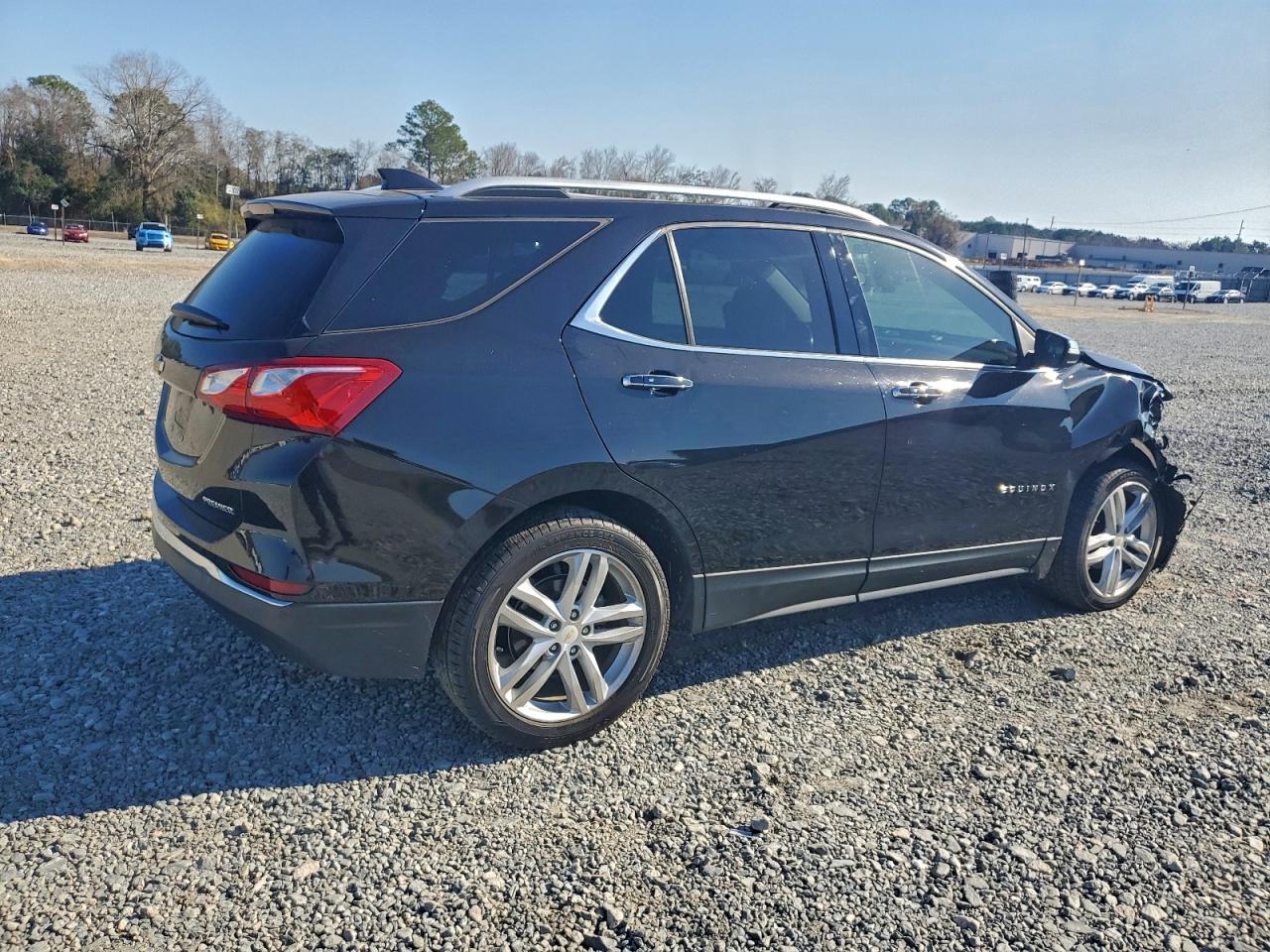 2019 CHEVROLET EQUINOX PREMIER photo 3