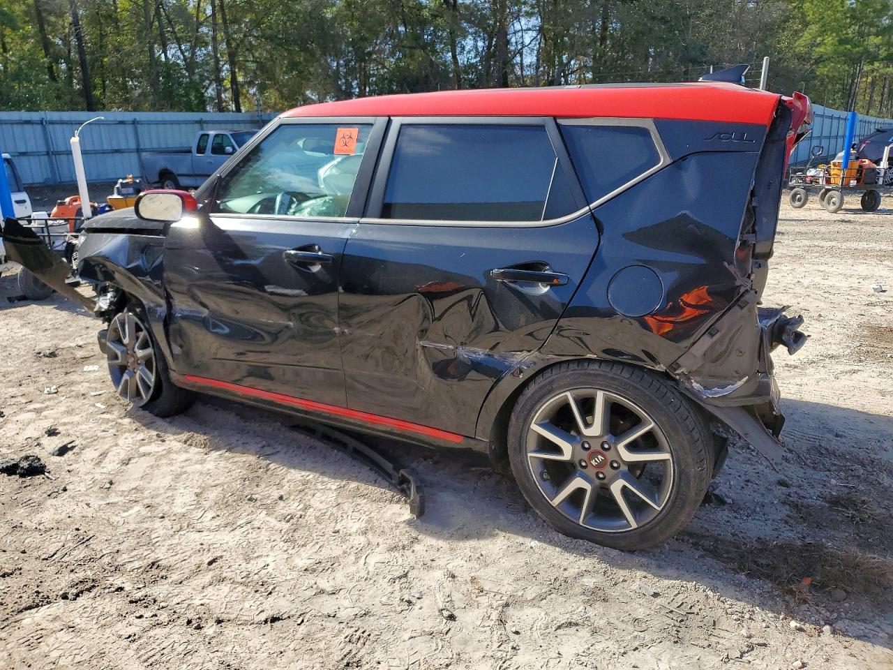 2020 KIA SOUL GT LINE photo 2