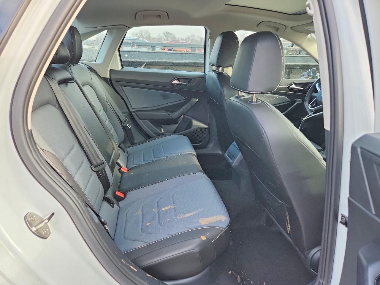2025 VOLKSWAGEN JETTA SEL photo 10