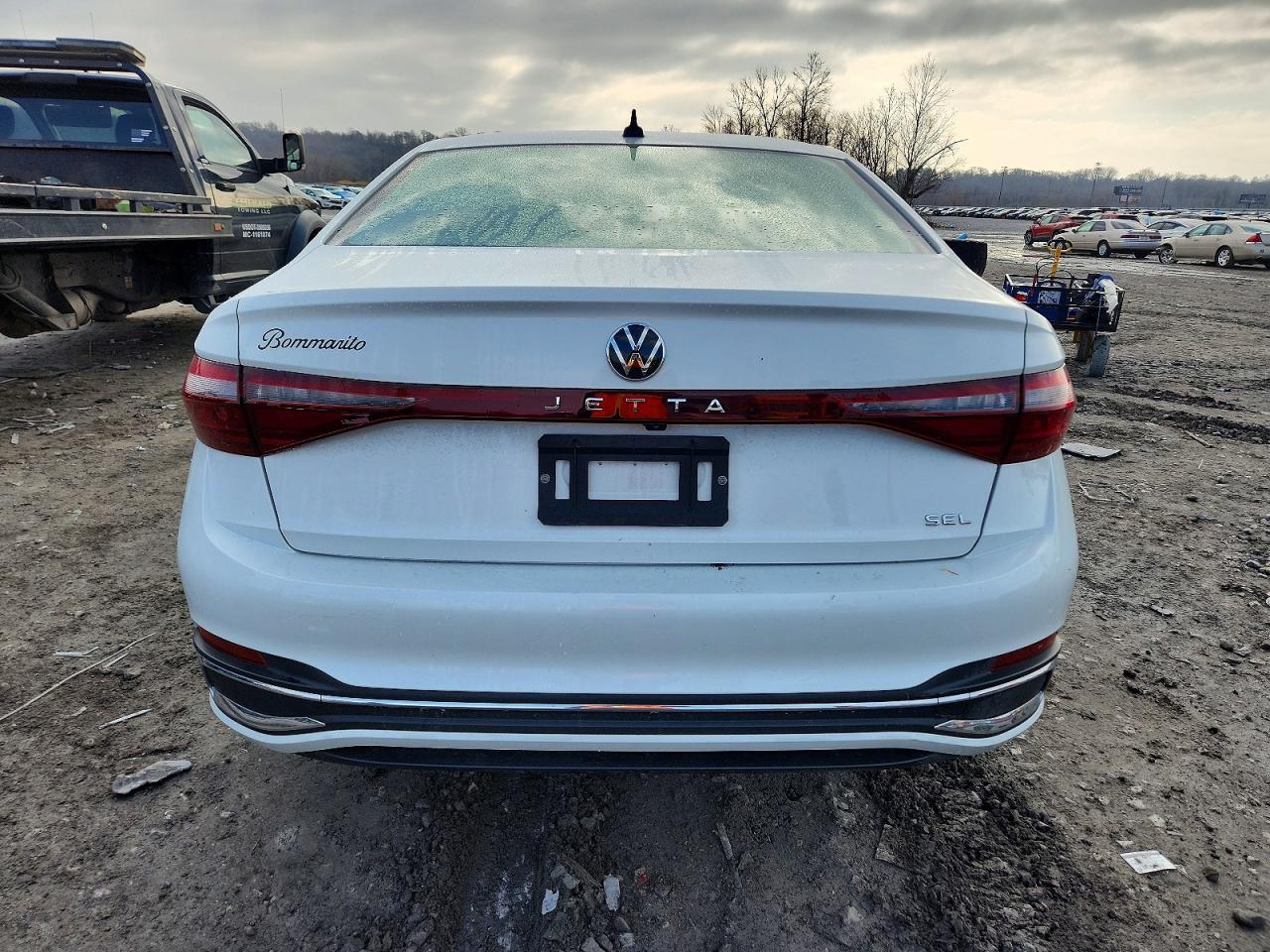 2025 VOLKSWAGEN JETTA SEL photo 6
