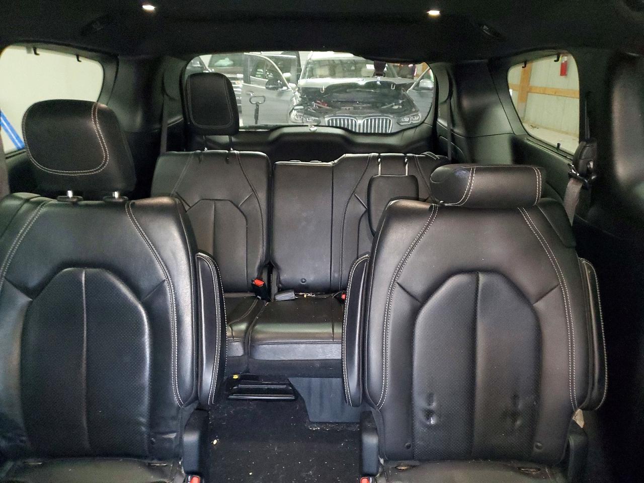 2019 CHRYSLER PACIFICA TOURING L photo 10