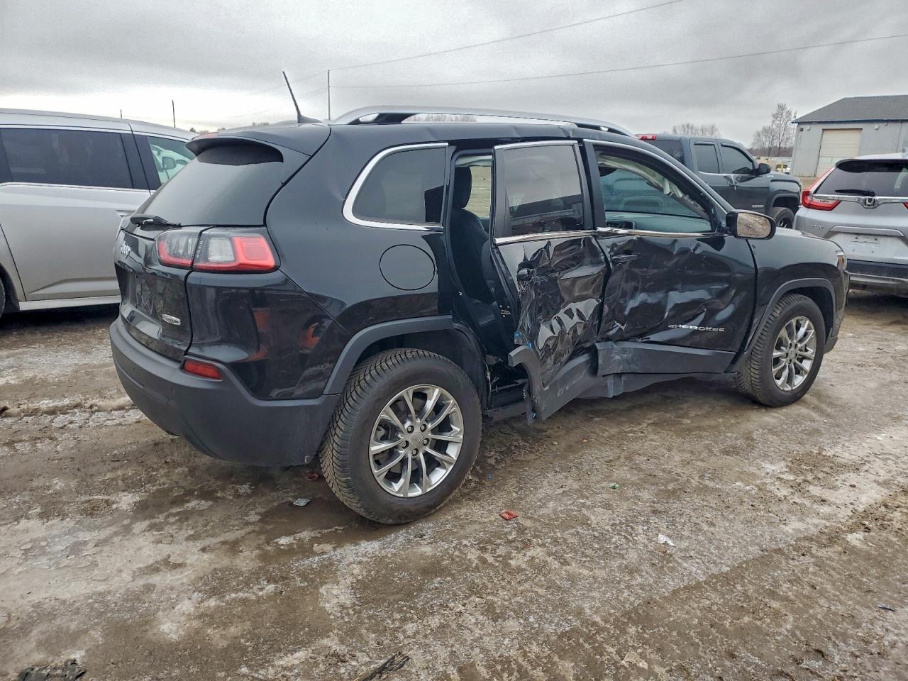 2021 JEEP CHEROKEE LATITUDE LUX photo 5