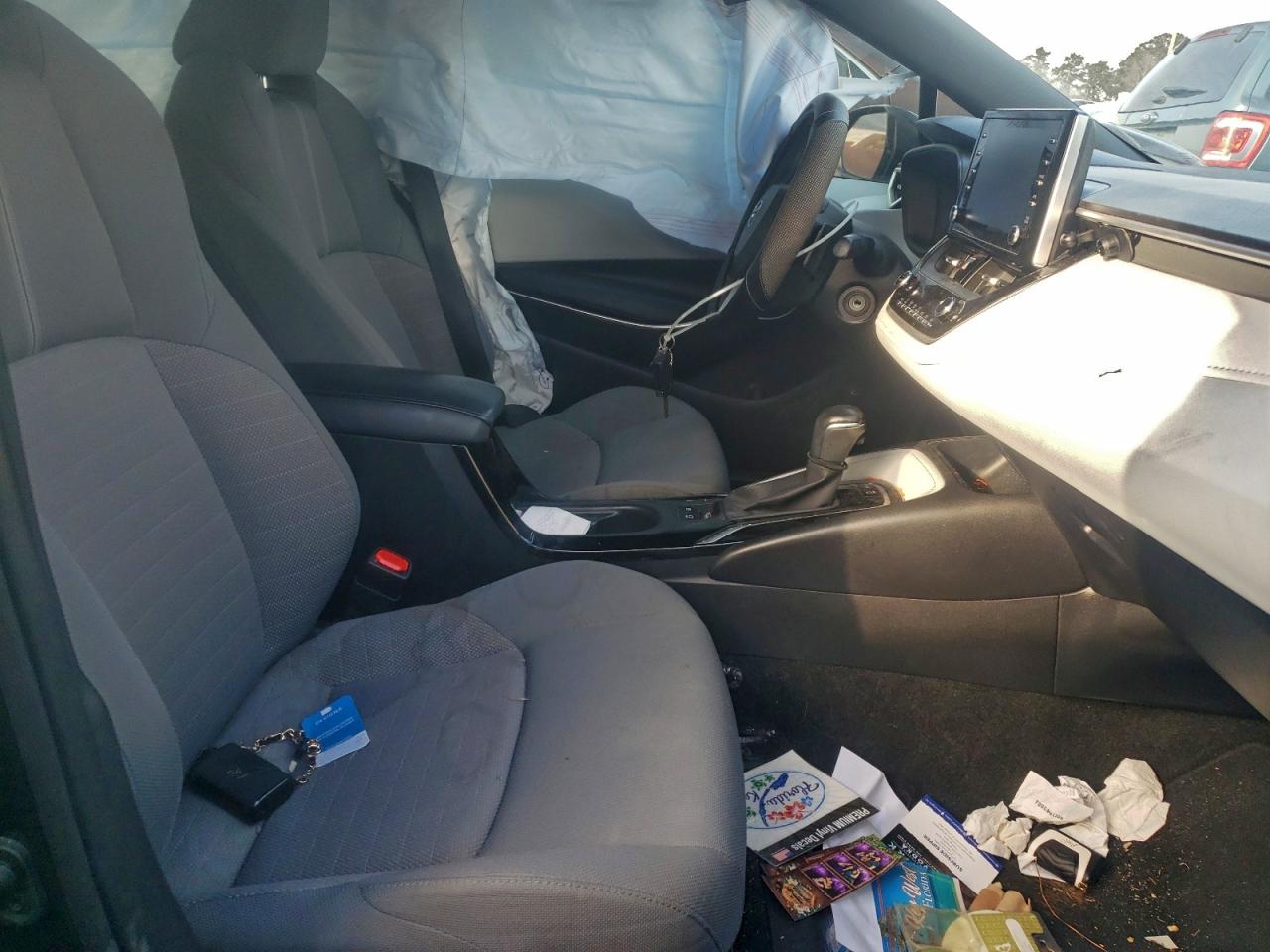 2020 TOYOTA COROLLA SE photo 7