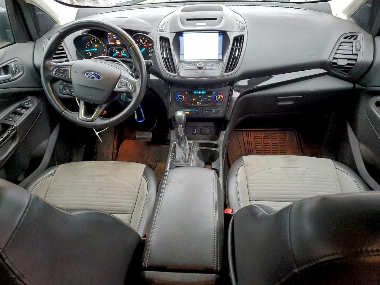 2017 FORD ESCAPE SE photo 8