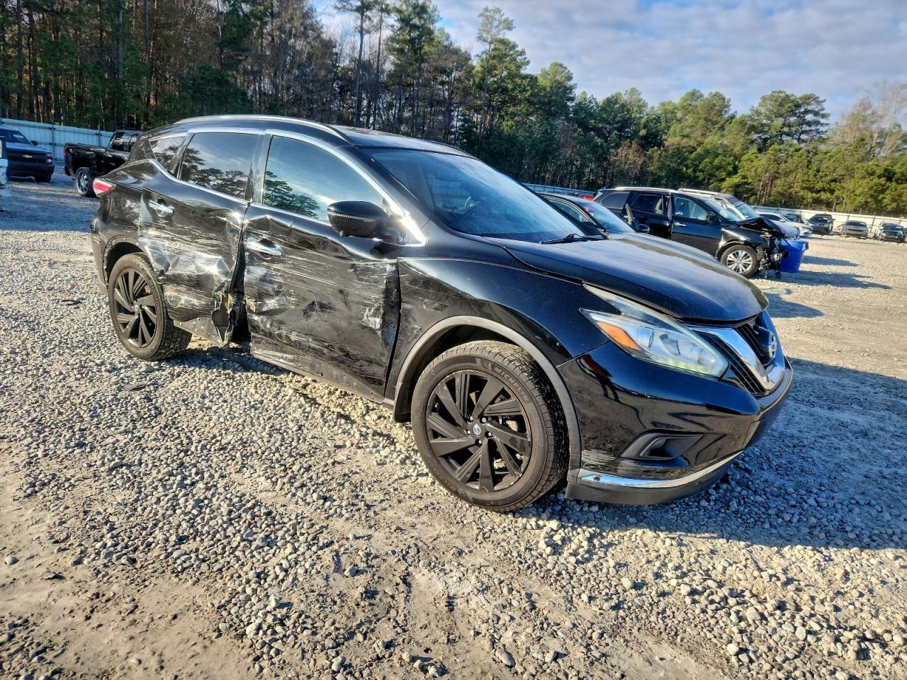 2017 NISSAN MURANO S photo 4