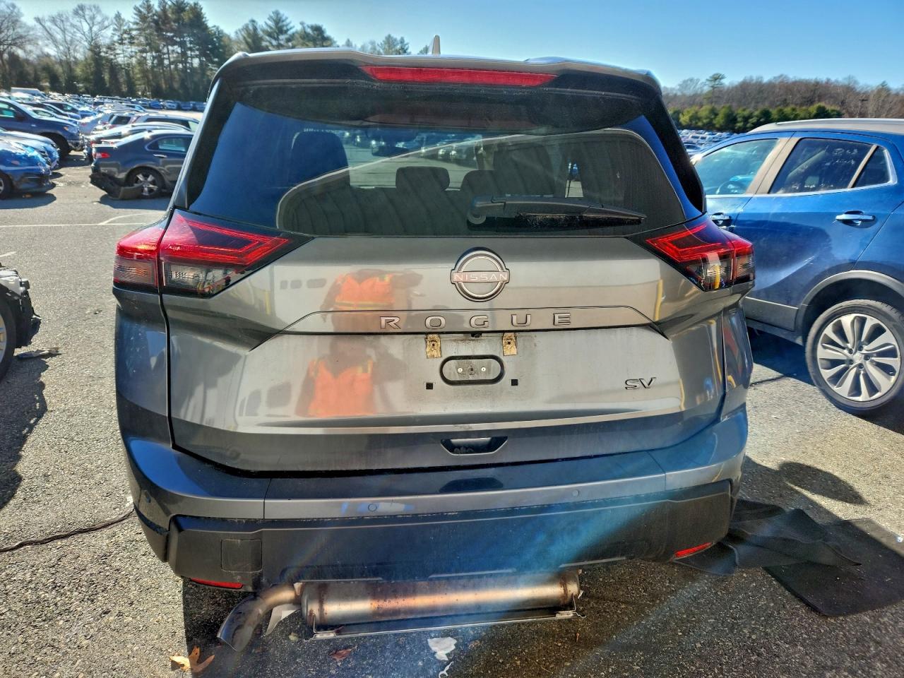 2024 NISSAN ROGUE SV photo 6