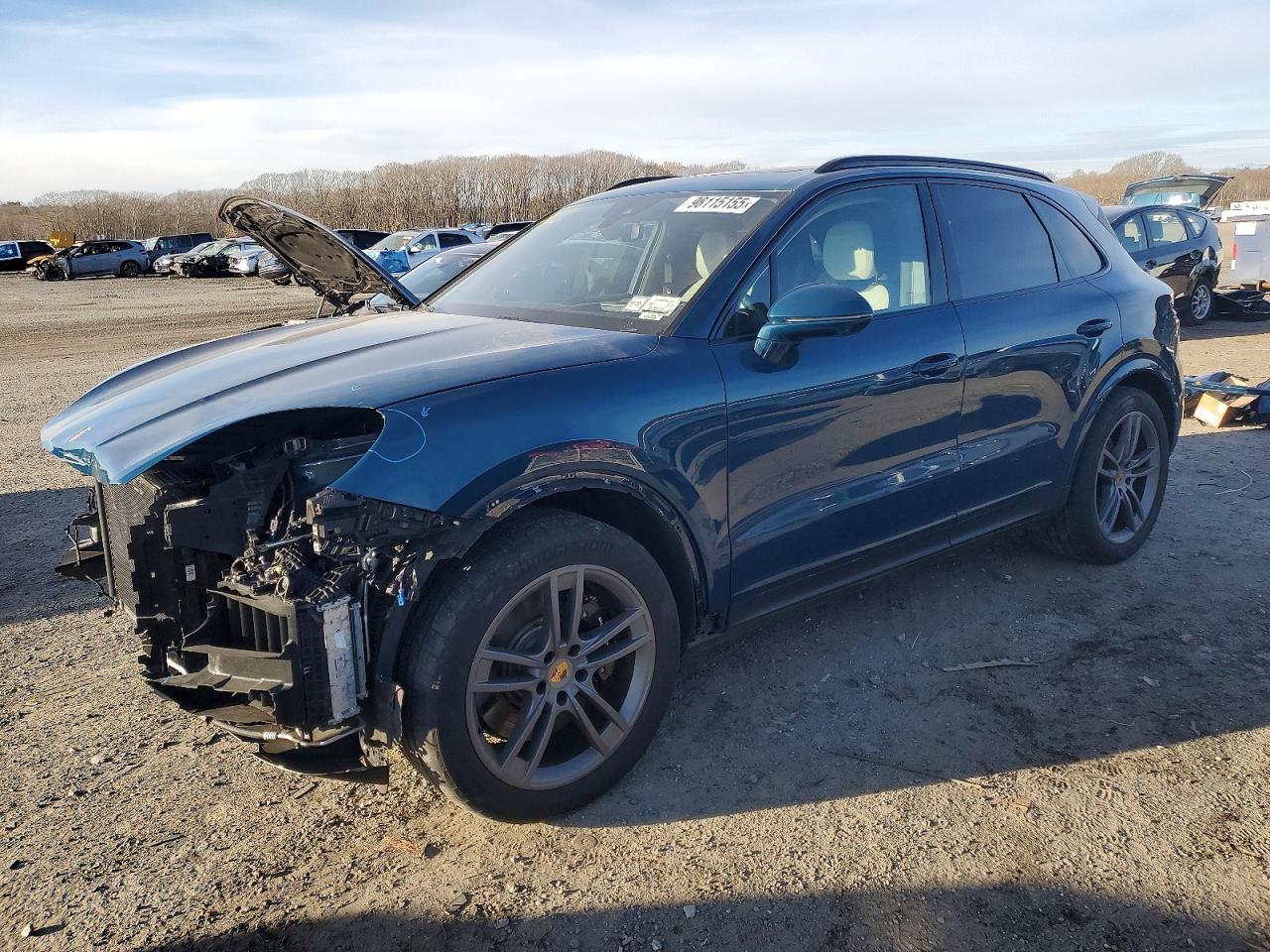 2024 PORSCHE CAYENNE
