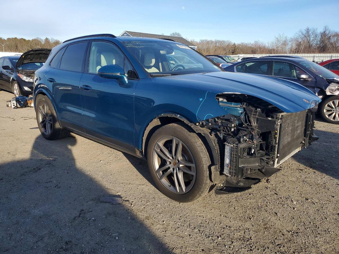 2024 PORSCHE CAYENNE S photo 4