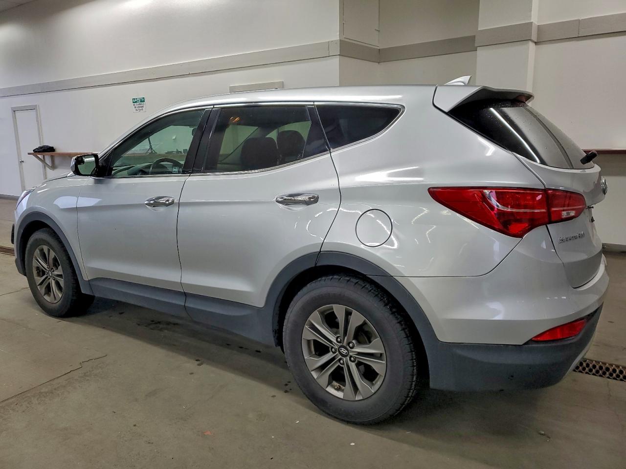 2016 HYUNDAI SANTA FE SPORT photo 2