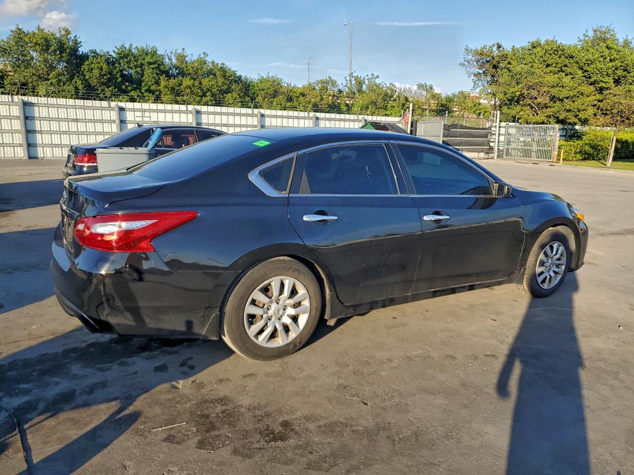 2017 NISSAN ALTIMA 2.5 photo 3