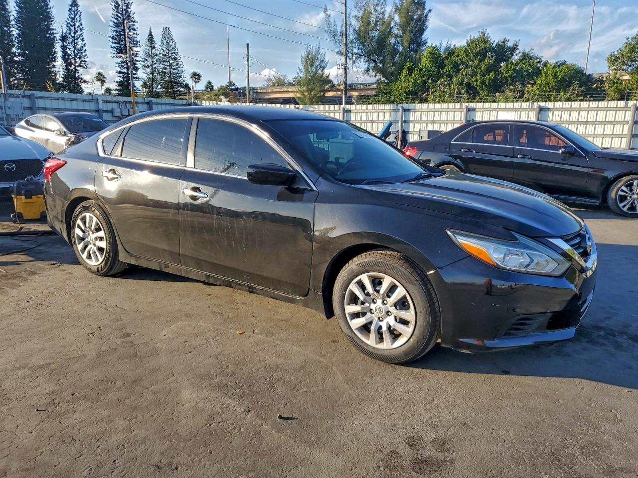 2017 NISSAN ALTIMA 2.5 photo 4