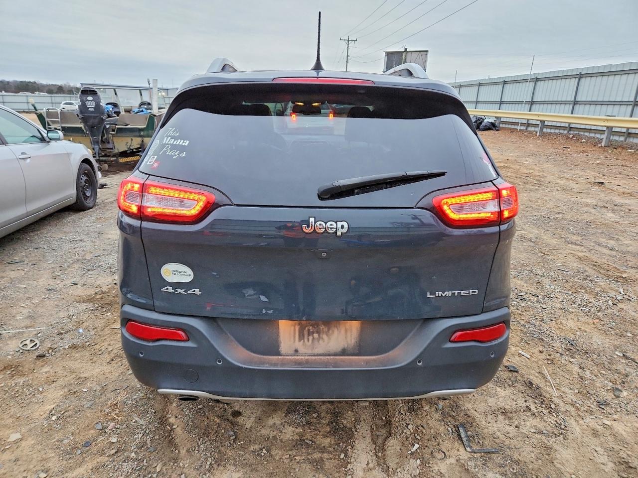 2018 JEEP CHEROKEE LIMITED photo 6