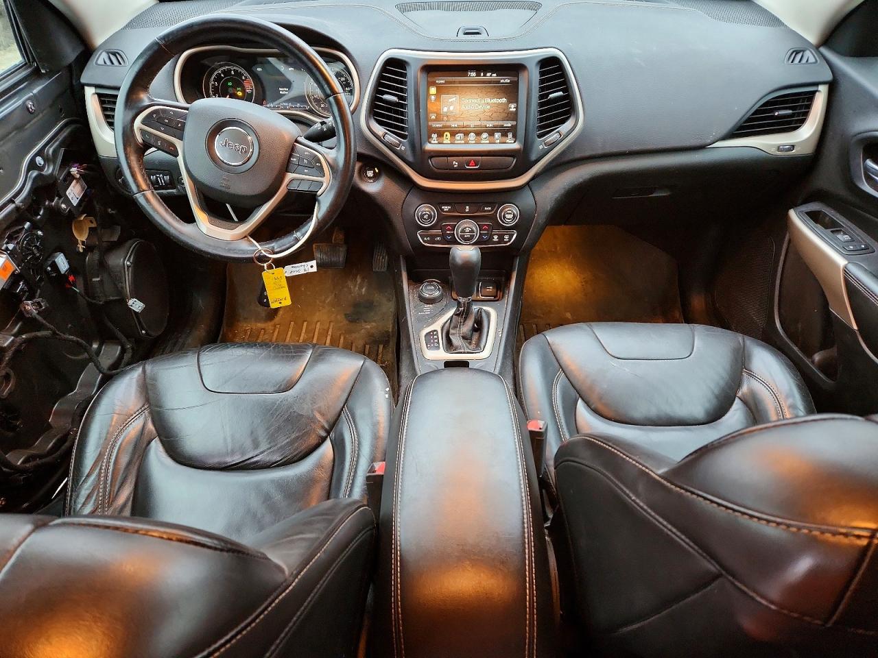 2018 JEEP CHEROKEE LIMITED photo 8
