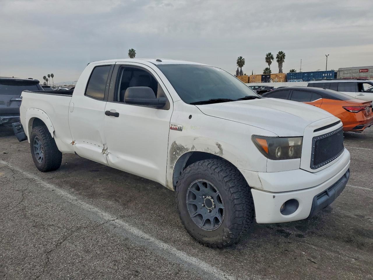 2013 TOYOTA TUNDRA DOUBLE CAB SR5 photo 4
