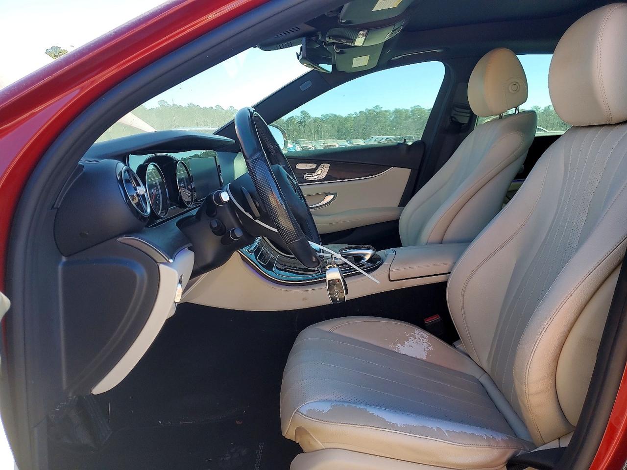 2017 MERCEDES-BENZ E 300 photo 7