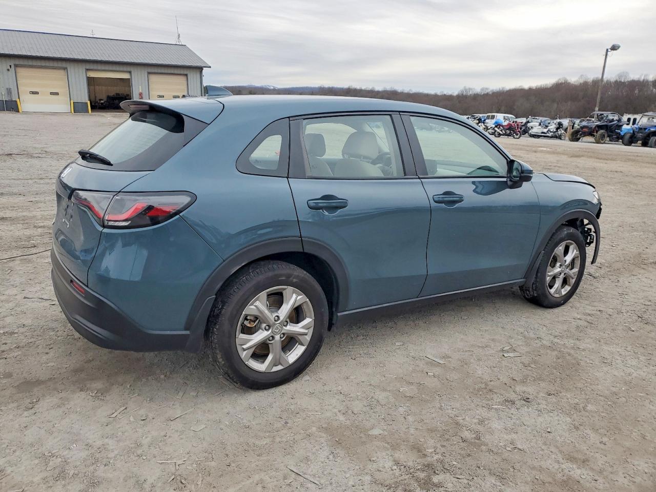 2024 HONDA HR-V LX photo 3