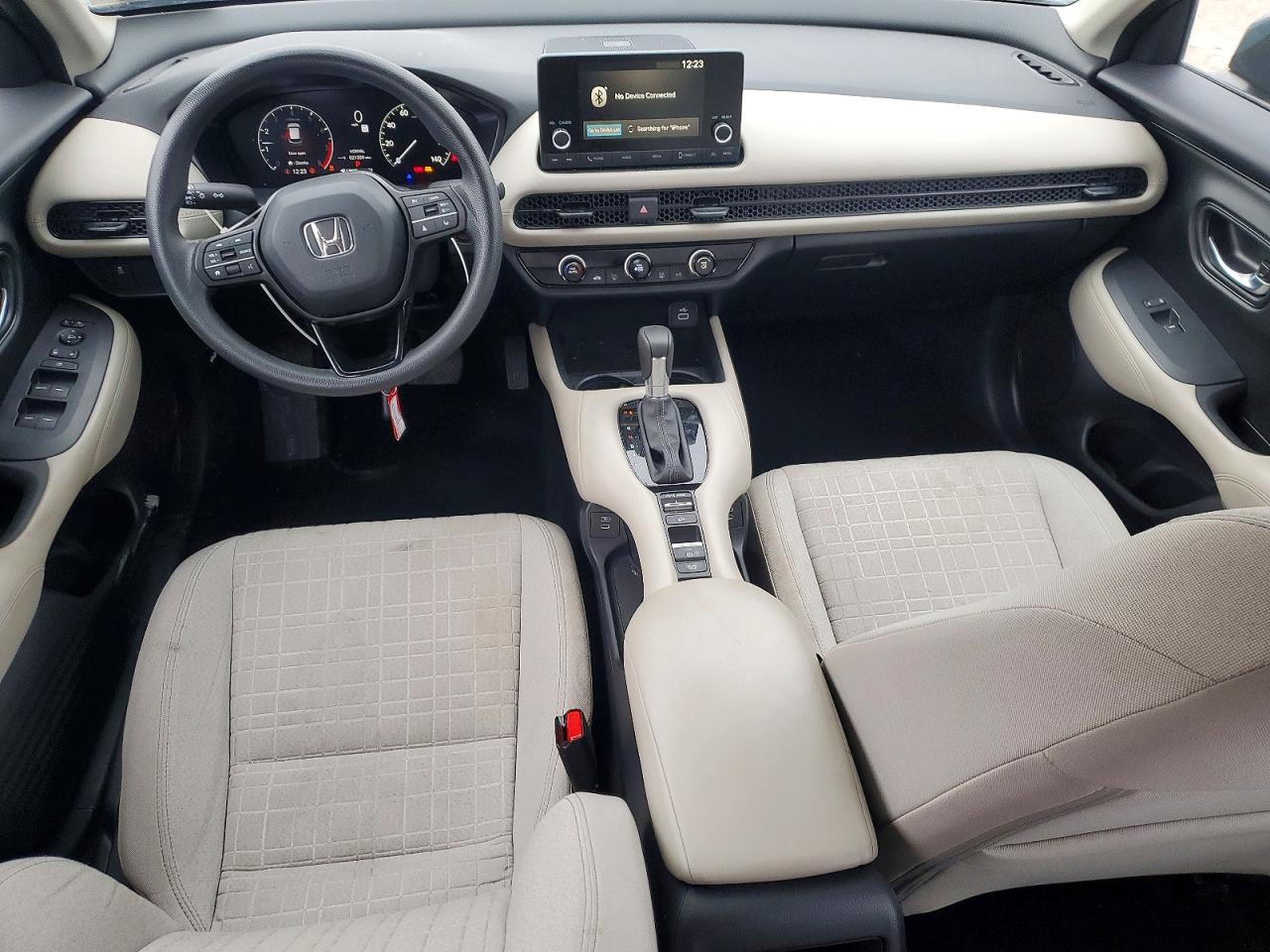 2024 HONDA HR-V LX photo 8
