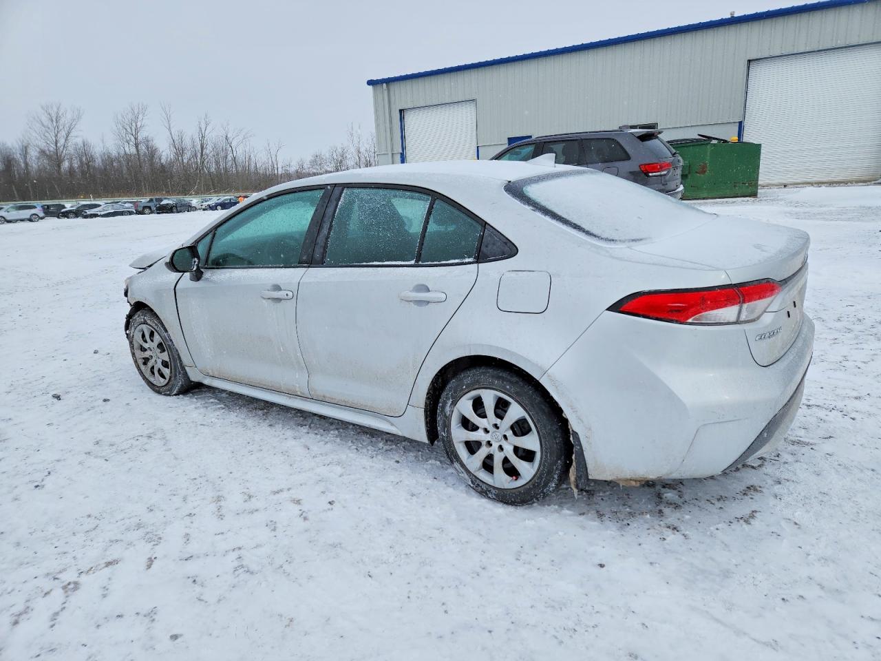 2022 TOYOTA COROLLA LE photo 2