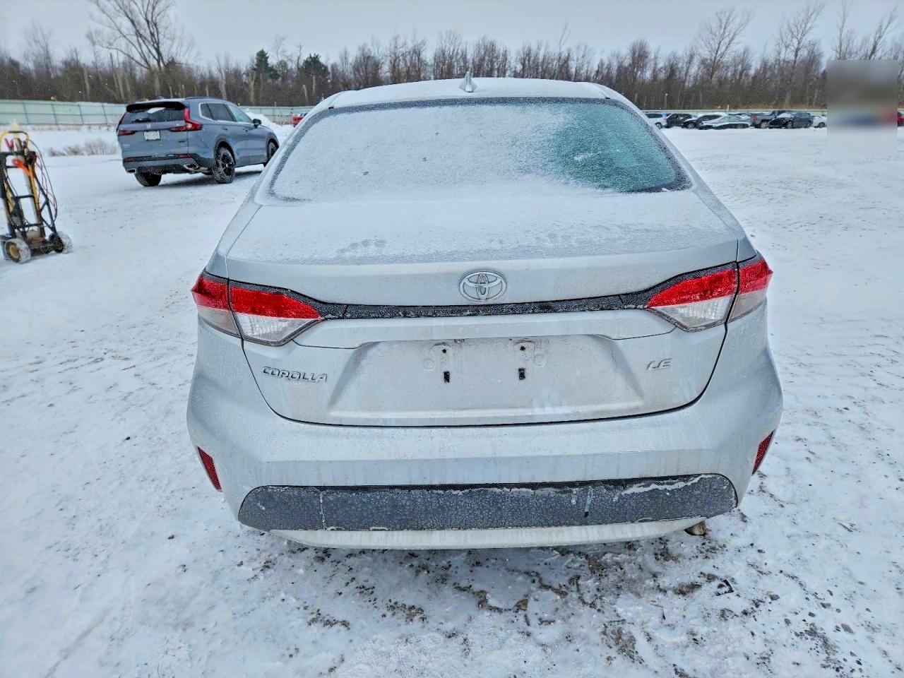 2022 TOYOTA COROLLA LE photo 6