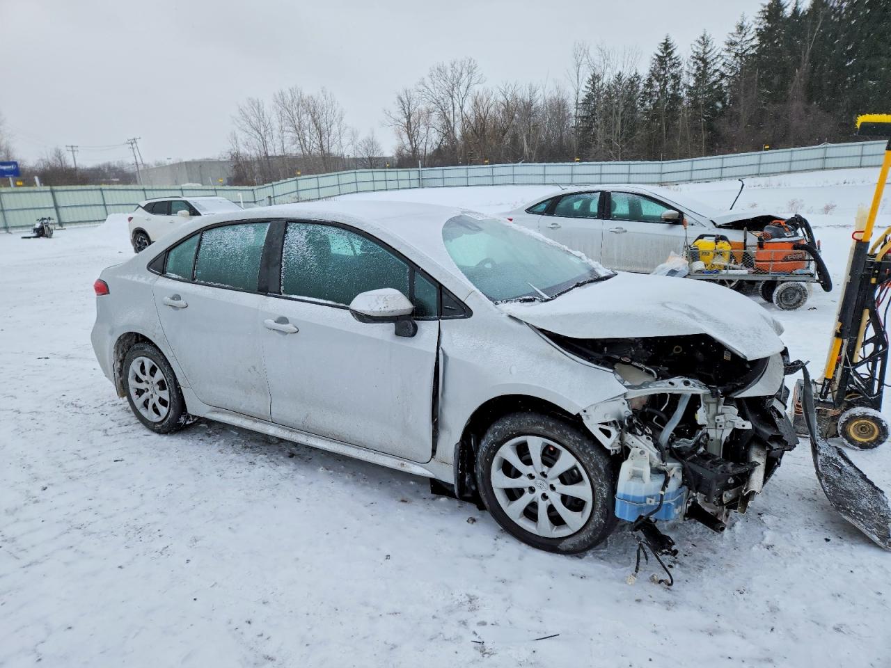 2022 TOYOTA COROLLA LE photo 4