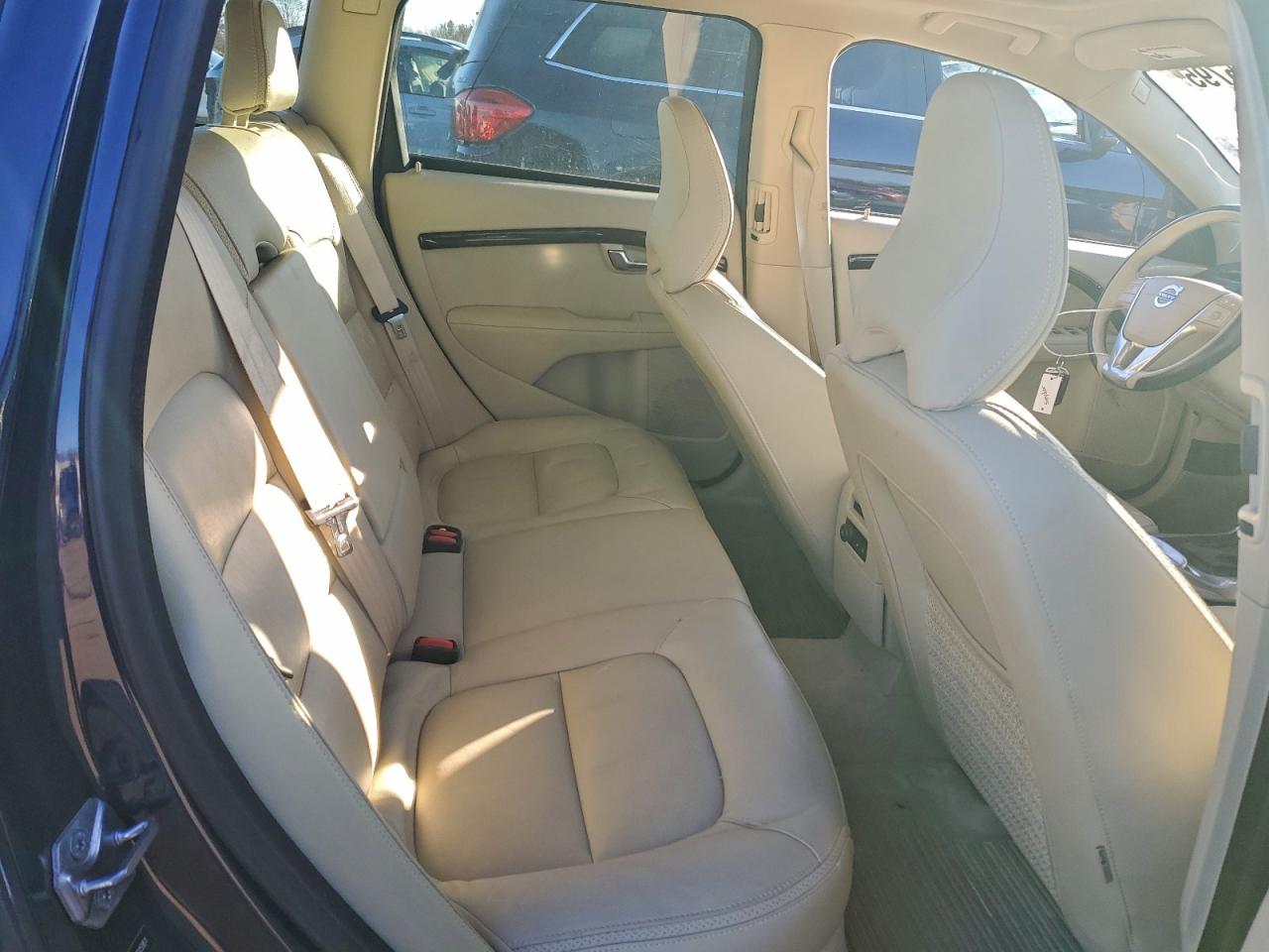 2015 VOLVO XC70 T6 PREMIER photo 11