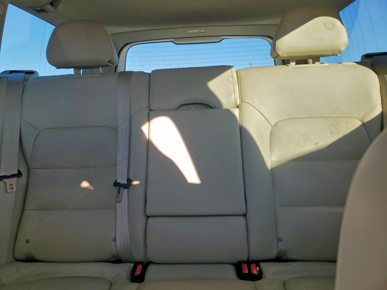 2015 VOLVO XC70 T6 PREMIER photo 10