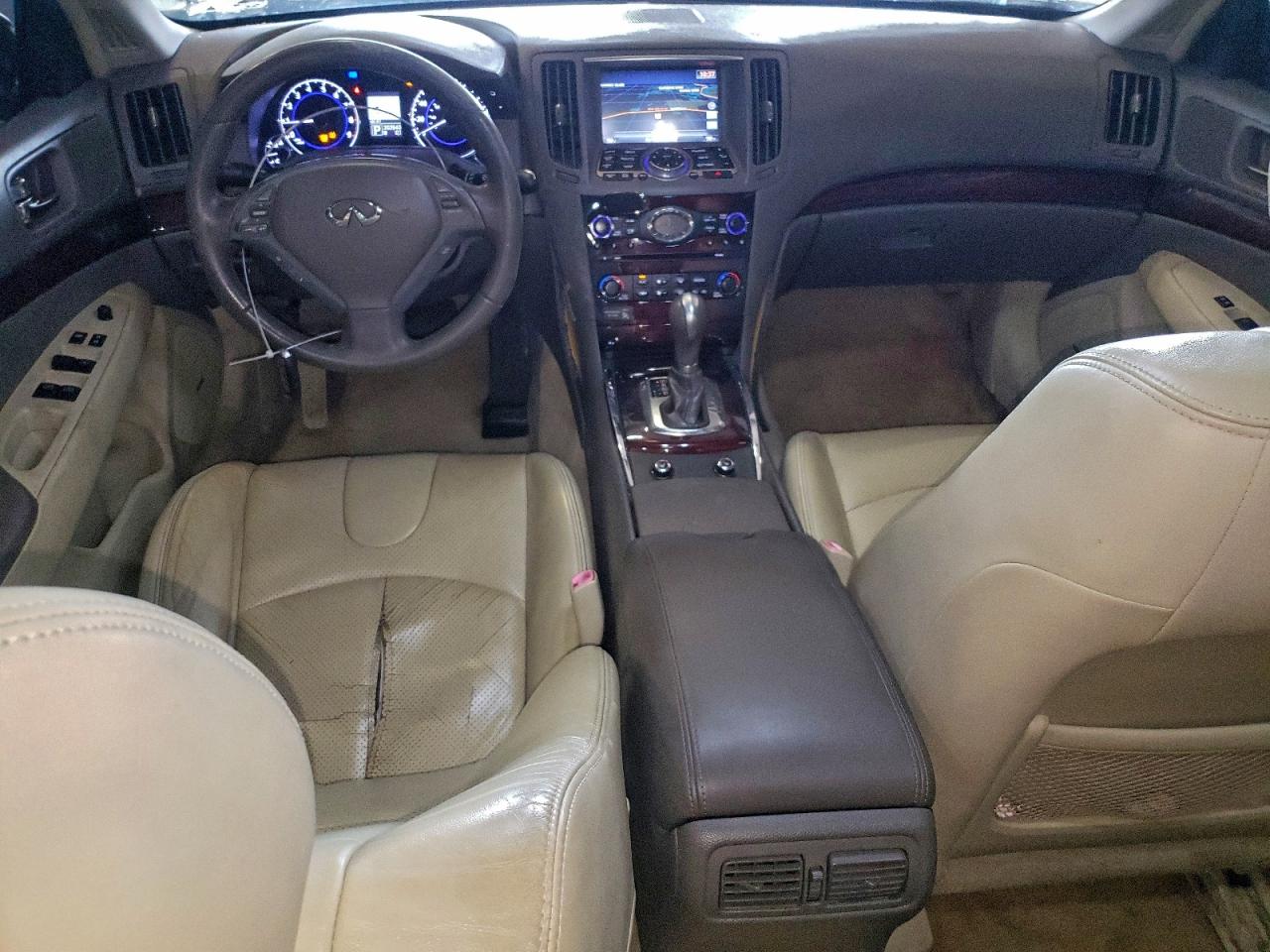 2010 INFINITI G37 BASE photo 8