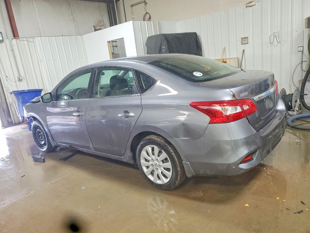 2018 NISSAN SENTRA S photo 2