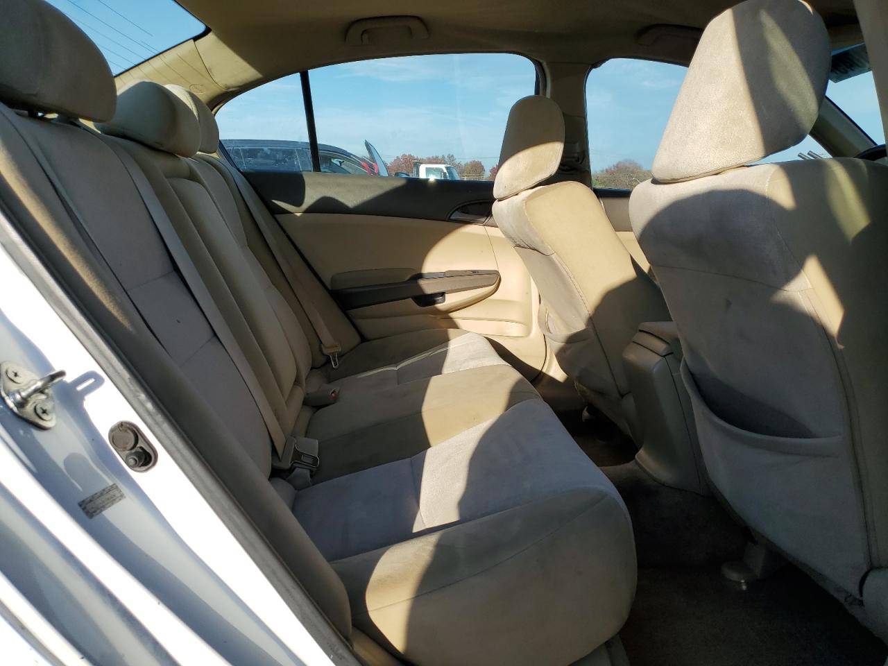 2009 HONDA ACCORD LXP photo 10