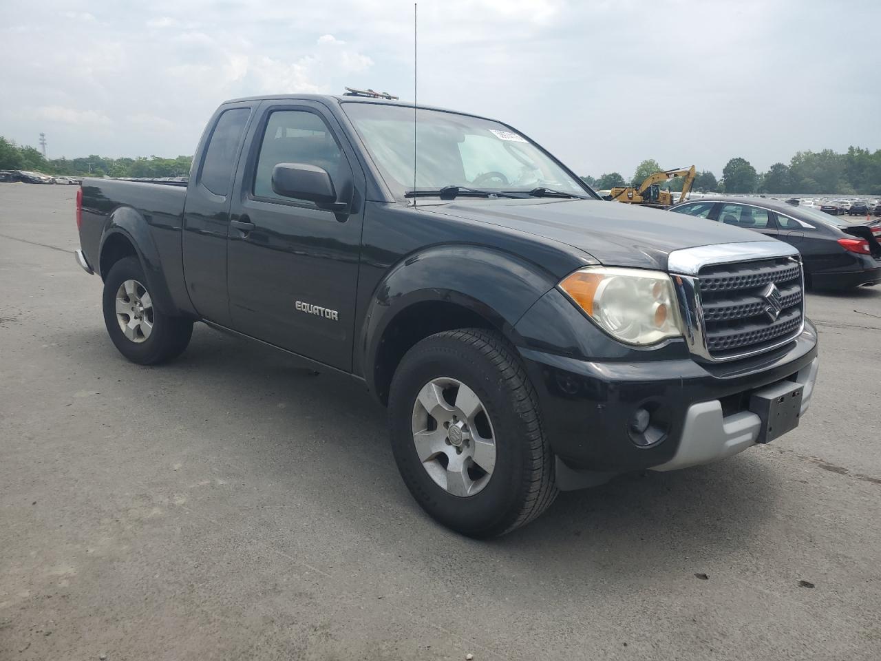 2009 SUZUKI EQUATOR BASE photo 4
