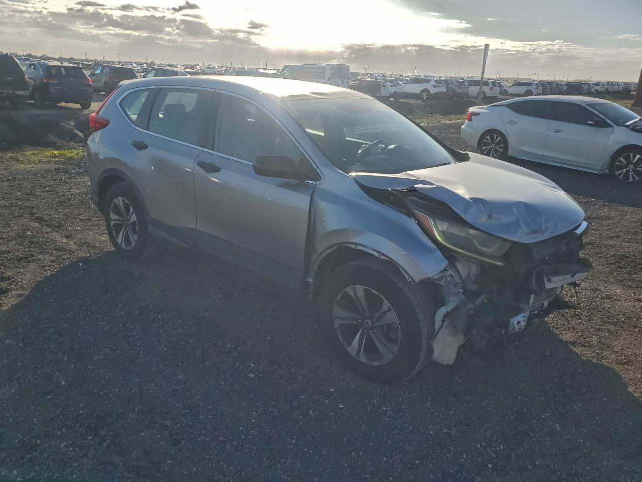 2018 HONDA CR-V LX photo 7