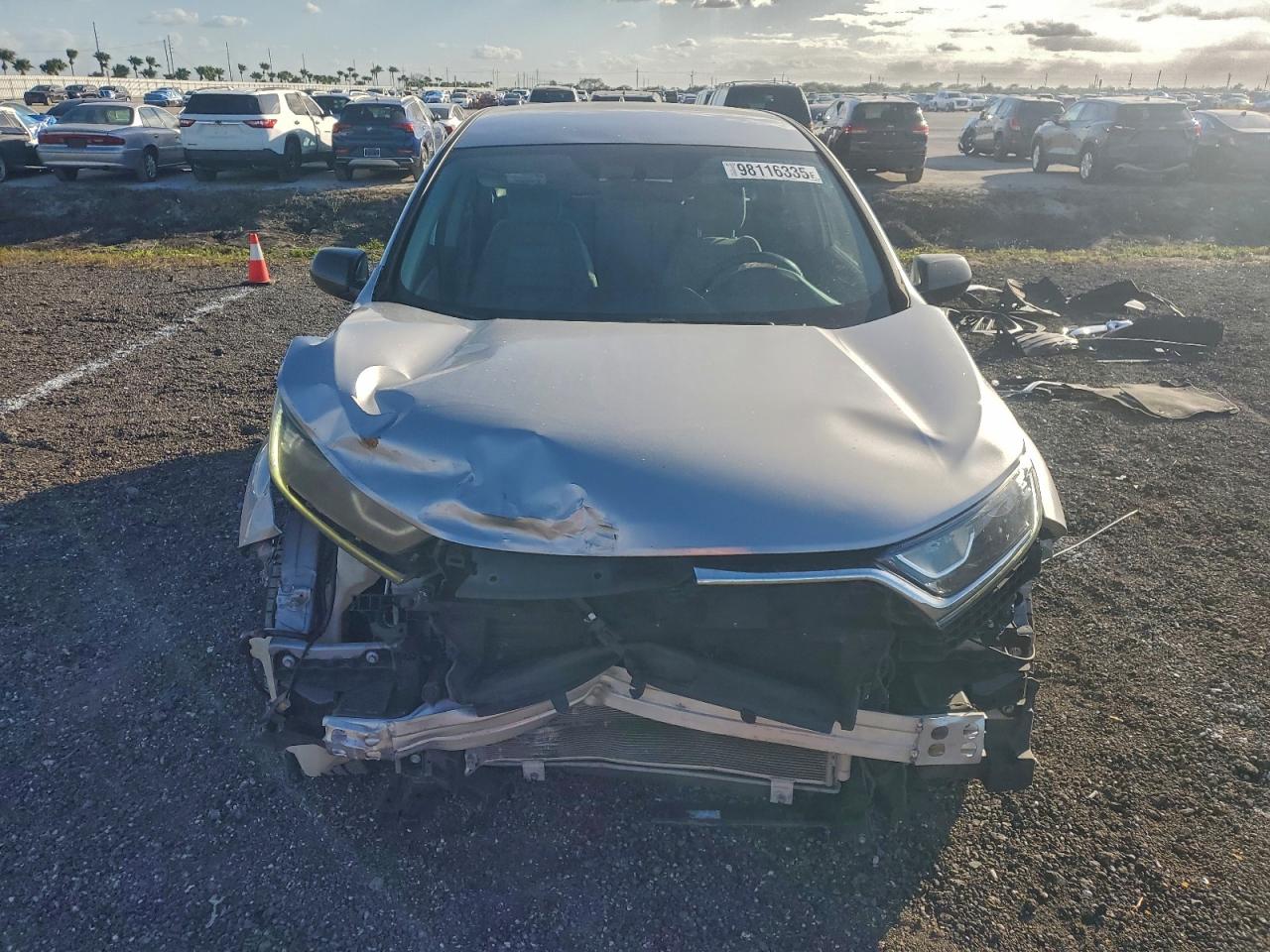 2018 HONDA CR-V LX photo 9