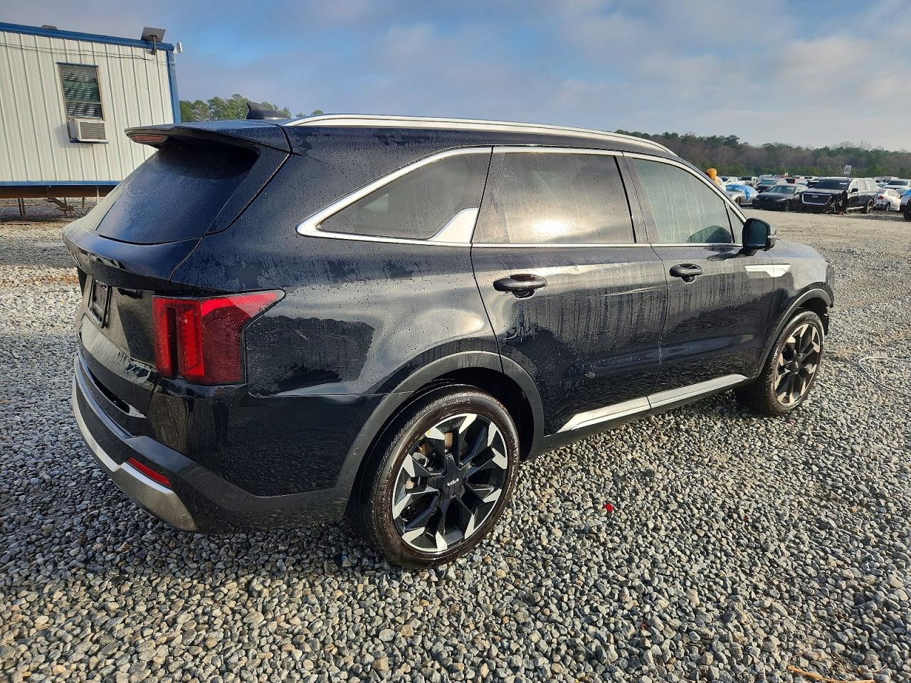 2024 KIA SORENTO SX photo 3