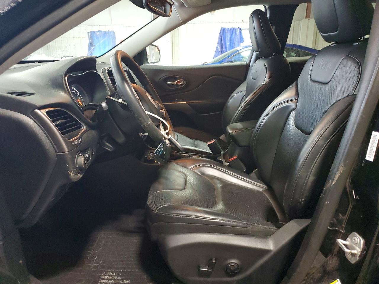2019 JEEP CHEROKEE LIMITED photo 13