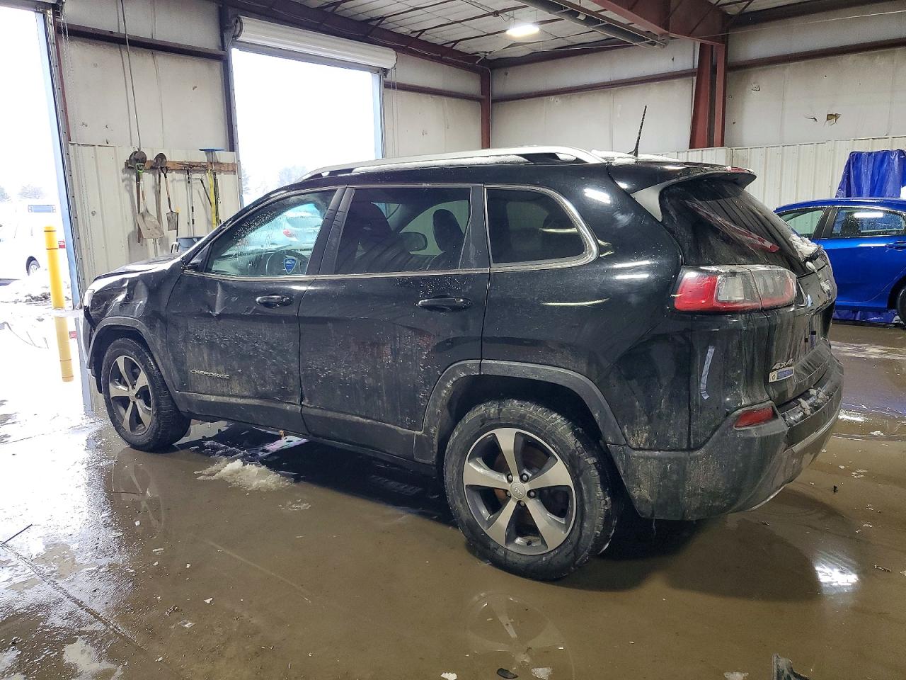 2019 JEEP CHEROKEE LIMITED photo 3