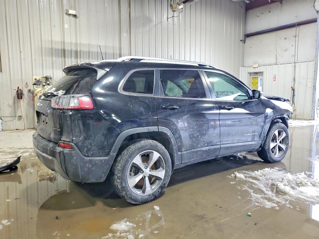 2019 JEEP CHEROKEE LIMITED photo 5