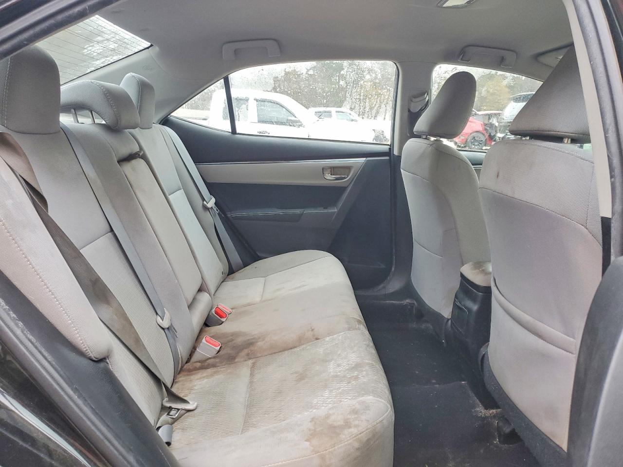 2016 TOYOTA COROLLA L photo 10