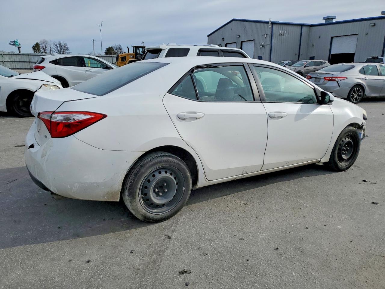 2016 TOYOTA COROLLA LE photo 3