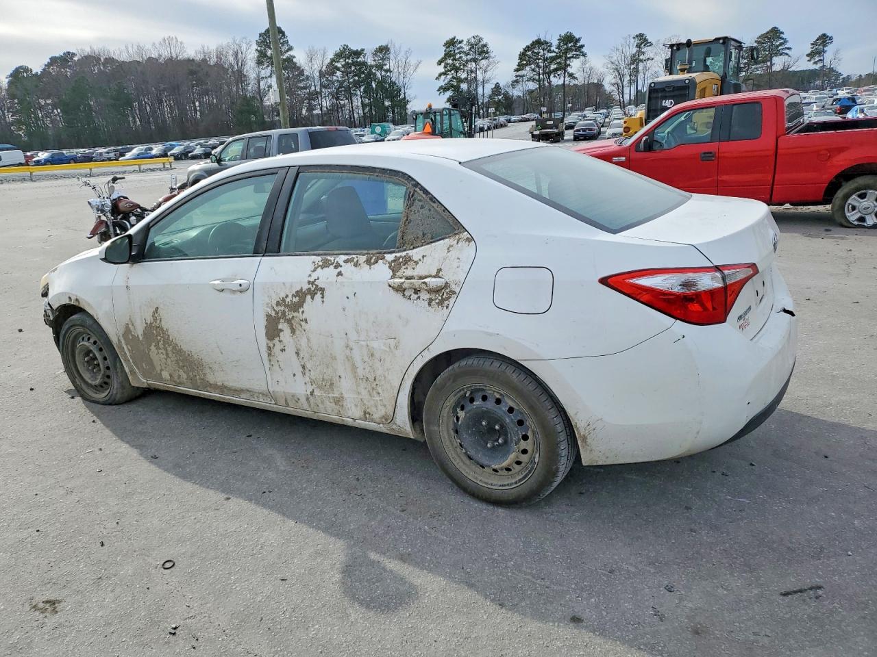 2016 TOYOTA COROLLA LE photo 2