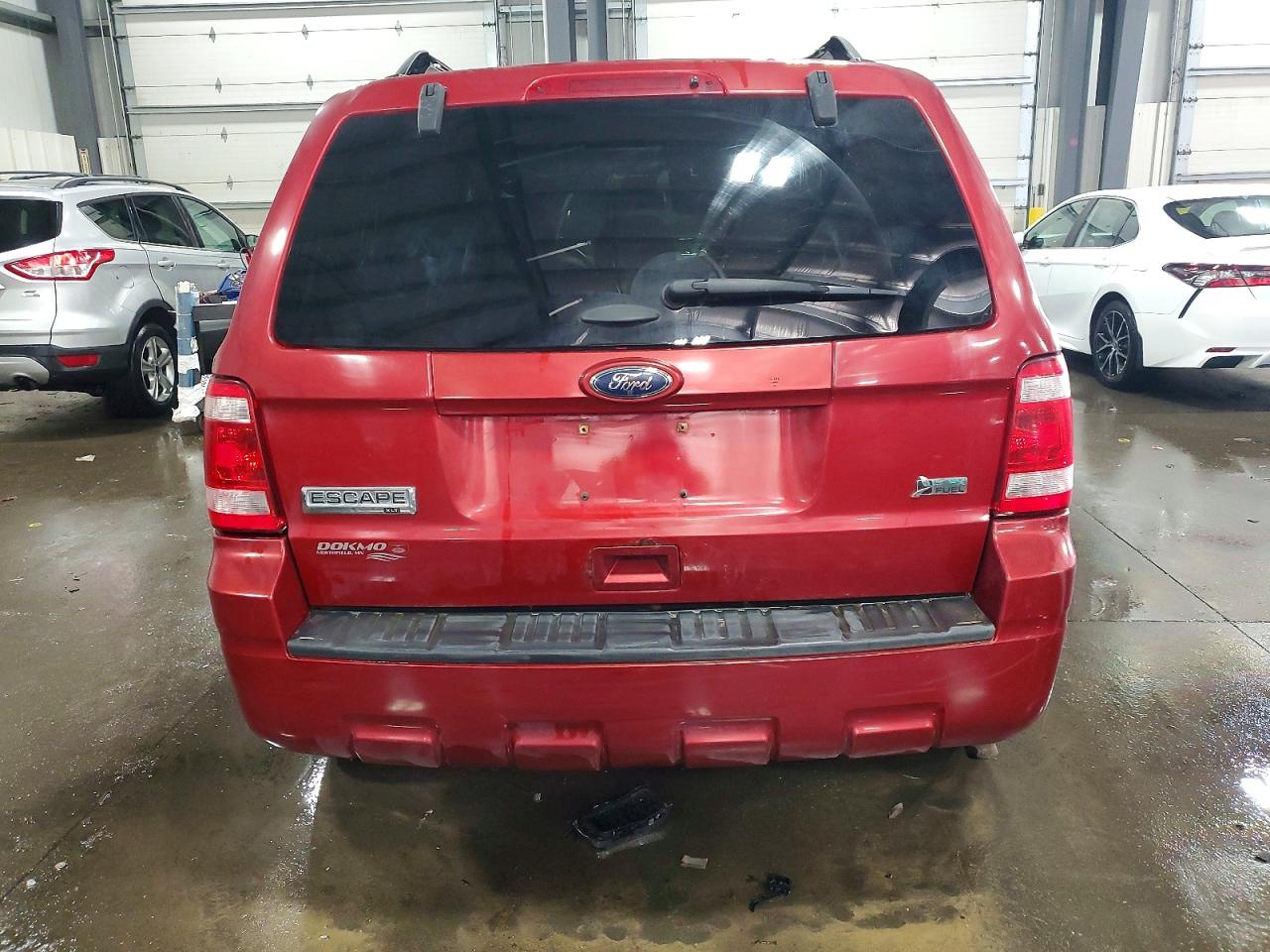2012 FORD ESCAPE XLT photo 6