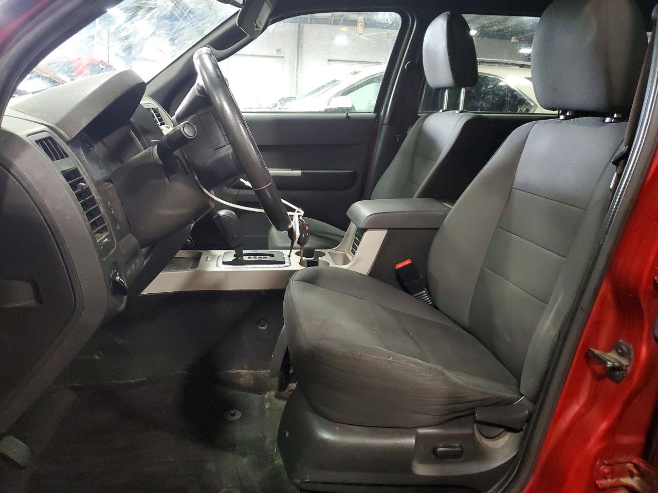 2012 FORD ESCAPE XLT photo 7