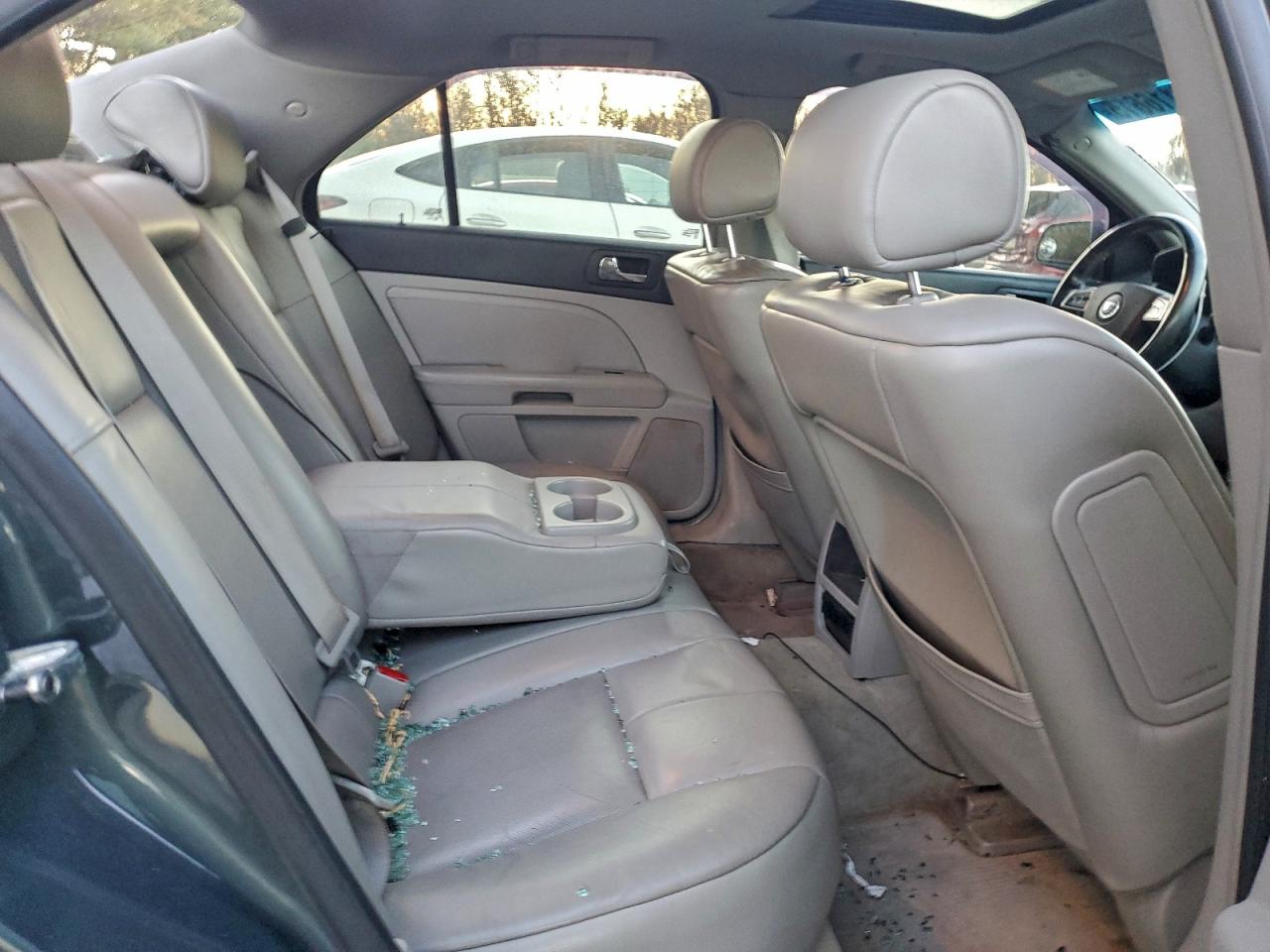 2009 CADILLAC STS photo 10